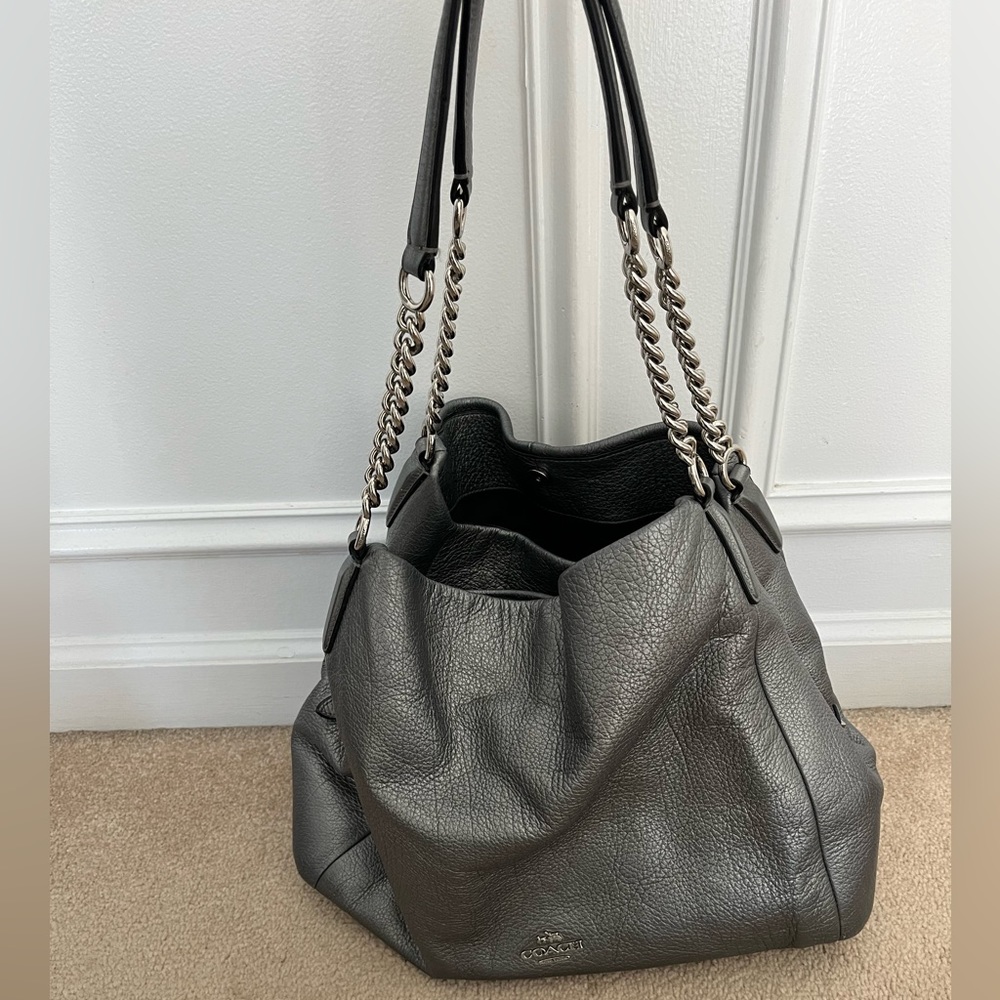 Coach Phoebe Chain Shoulder Bag